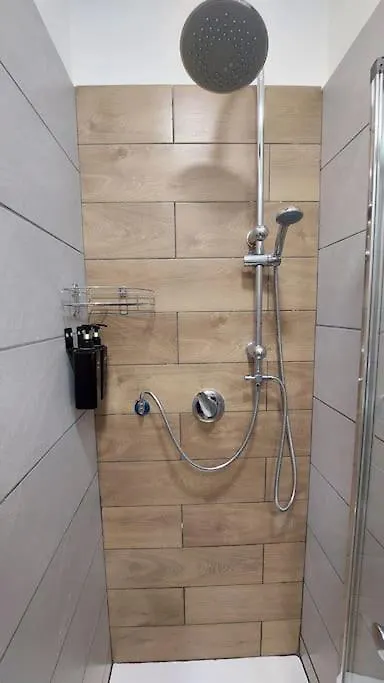Tinyhouse All'Orto Con Idromassaggio Apartamento Nápoles Itália